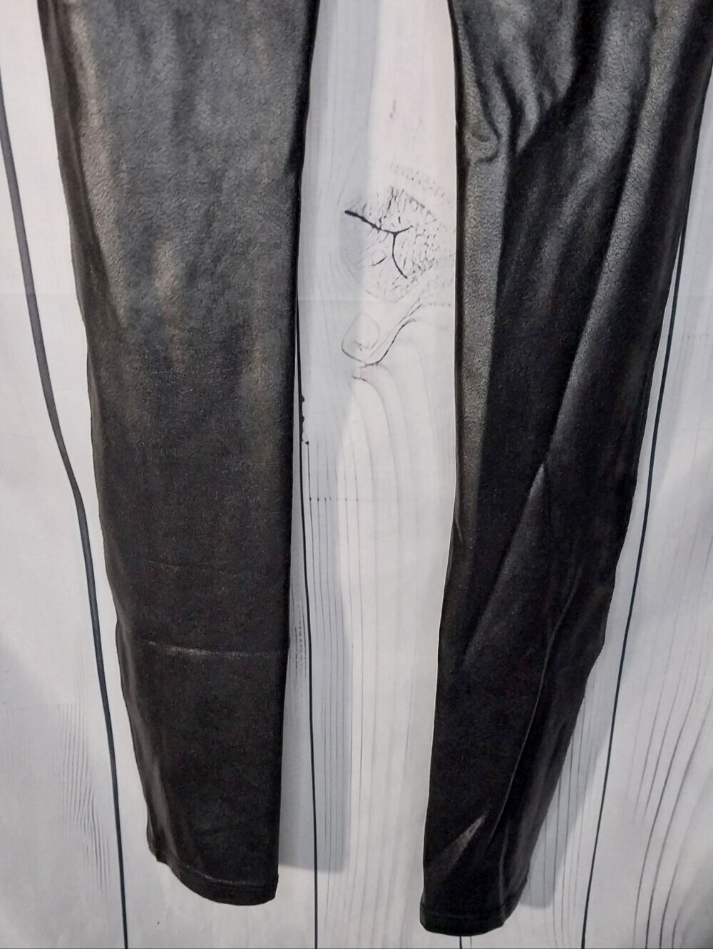 Spanx High-Waisted Faux Leather Edgy Chic Night Out Moto Goth Leggings - Picture 2 of 7